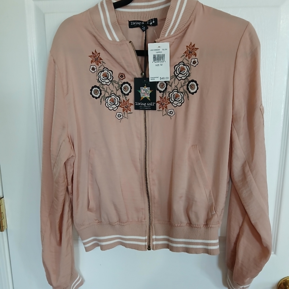 LIVING DOLL Pink Lightweight Bomber Jacket With‎ Floral Embroidery NWT size M - Picture 2 of 7
